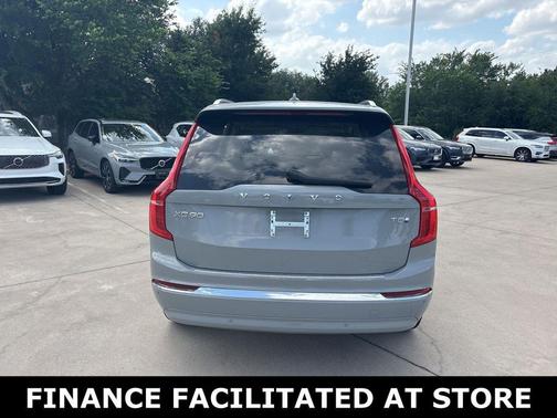Vapour Gray Metallic 2025 Volvo XC90 Plug-In Hybrid T8 Plus