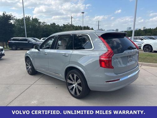 Vapour Gray Metallic 2025 Volvo XC90 Plug-In Hybrid T8 Plus