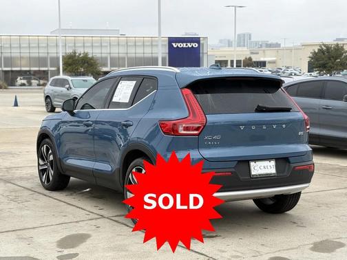 2023 Volvo XC40 Ultimate