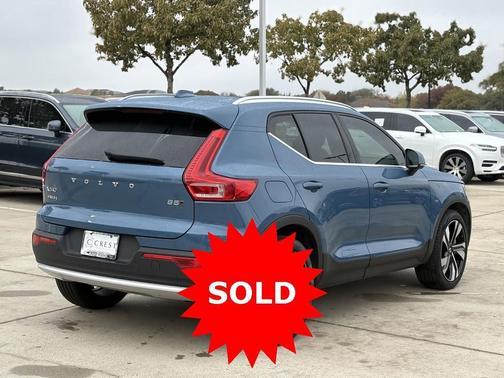 2023 Volvo XC40 Ultimate