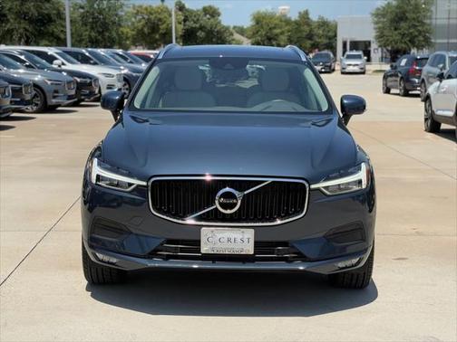 2021 Volvo XC60 T5 Momentum