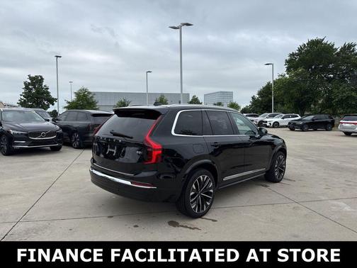 Onyx Black Metallic 2025 Volvo XC90 Plus