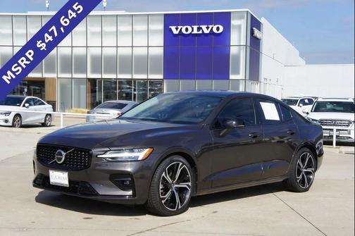 2025 Volvo S60 B5 AWD