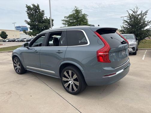 Thunder Grey Metallic 2023 Volvo XC90 Recharge Plug-In Hybrid T8 Ultimate Bright Theme 7-Seater