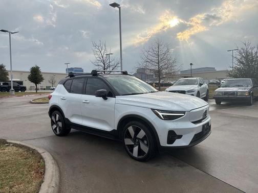 2023 Volvo XC40 Recharge Pure Electric Ultimate