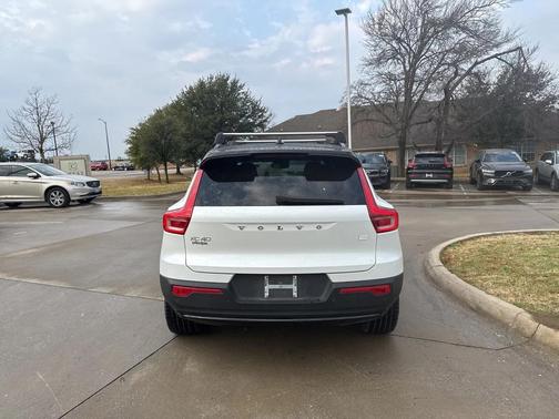 2023 Volvo XC40 Recharge Pure Electric Ultimate