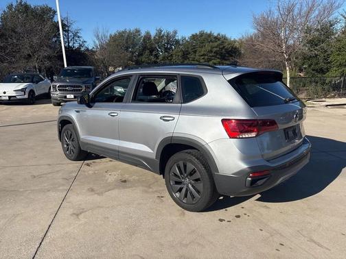 2023 Volkswagen Taos 1.5T S