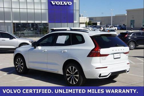 2025 Volvo XC60 B5 Plus