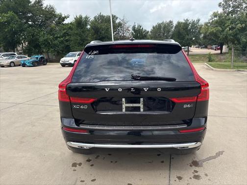 2022 Volvo XC60 B6 Inscription