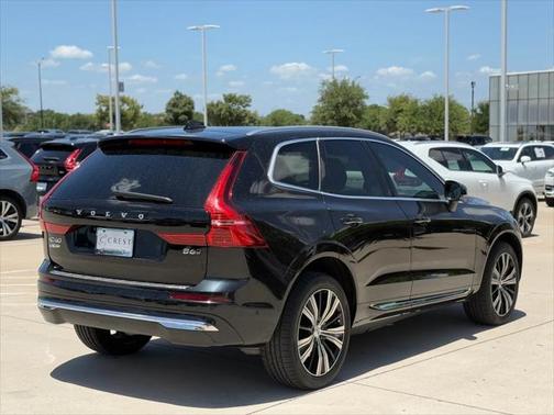 2022 Volvo XC60 B6 Inscription