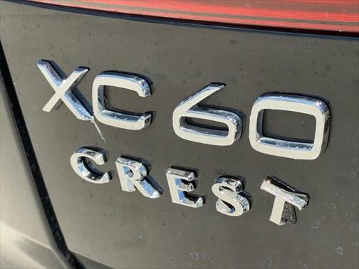 2022 Volvo XC60 B6 Inscription