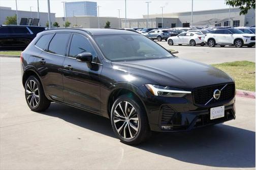 2025 Volvo XC60 B5 Plus