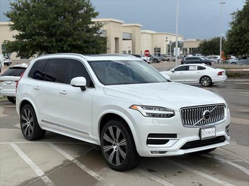 2022 Volvo XC90 T6 Inscription