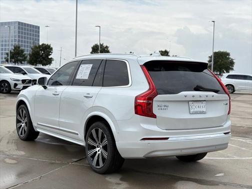 2022 Volvo XC90 T6 Inscription
