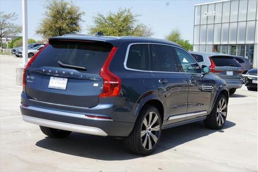 2022 Volvo XC90 Recharge Plug-In Hybrid T8 Inscription 6 Passenger