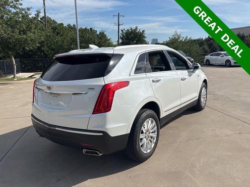 Crystal White Tricoat 2018 Cadillac XT5 Base