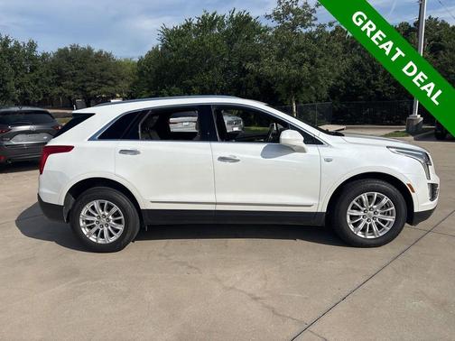 Crystal White Tricoat 2018 Cadillac XT5 Base