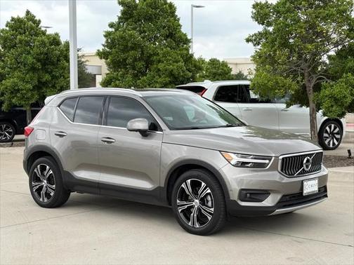 2022 Volvo XC40 T5 Inscription