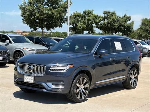 2022 Volvo XC90 T6 Inscription