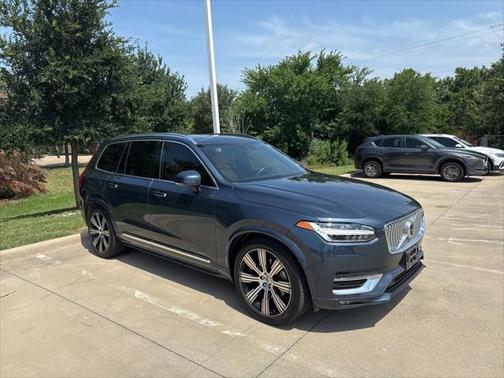 2022 Volvo XC90 T6 Inscription
