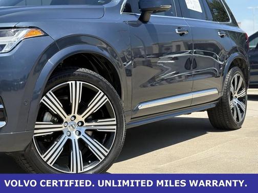 2022 Volvo XC90 T6 Inscription