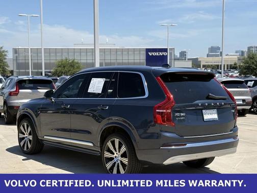 2022 Volvo XC90 T6 Inscription
