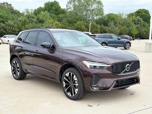Mulberry Red 2026 Volvo XC60 B5 Plus