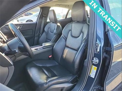 2024 Volvo S60 B5 Plus Dark Theme