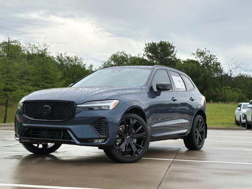 Denim Blue 2026 Volvo XC60 B5 Ultra Black Edition