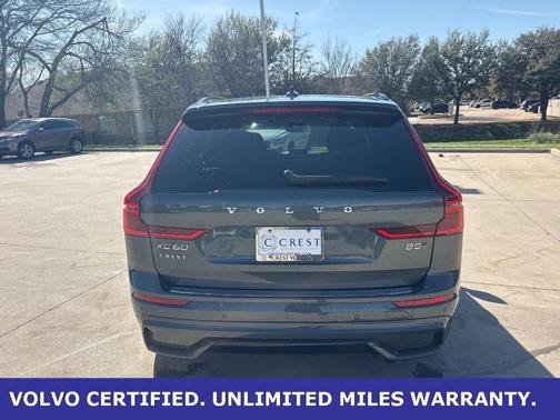 2026 Volvo XC60 B5 Plus