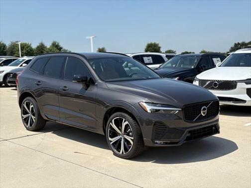 2025 Volvo XC60 B5 Ultra