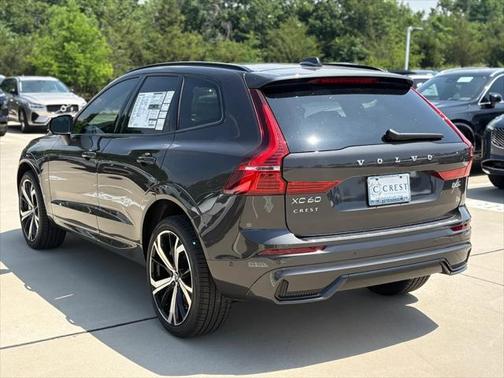 2025 Volvo XC60 B5 Ultra