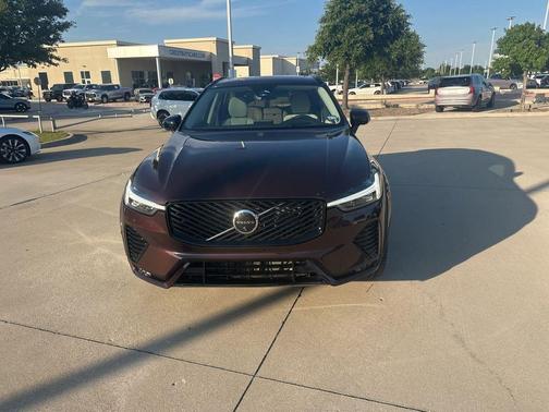 Mulberry 2026 Volvo XC60 B5 Ultra