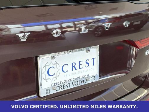 Mulberry Metallic 2026 Volvo XC60 B5 Ultra