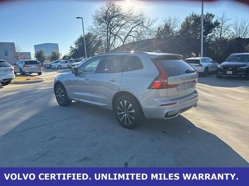 2025 Volvo XC60 B5 AWD