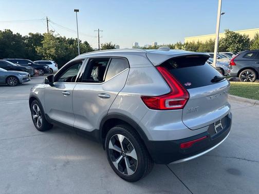 Silver 2024 Volvo XC40 B5 Plus Bright Theme