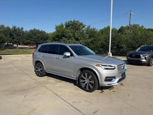 2023 Volvo XC90 B6 Plus 6-Seater