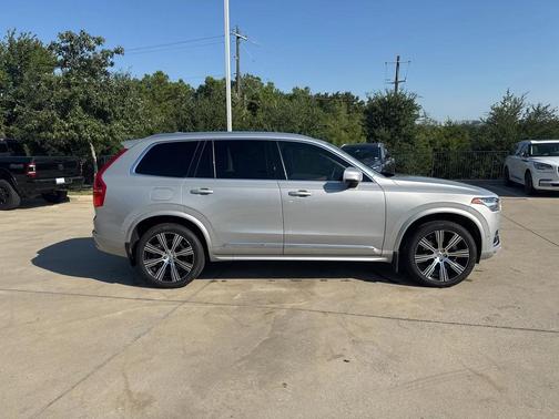 2023 Volvo XC90 B6 Plus 6-Seater