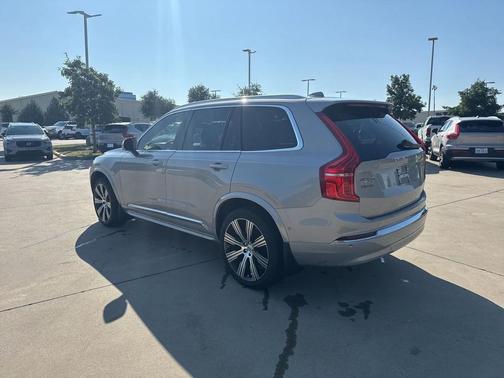 2023 Volvo XC90 B6 Plus 6-Seater