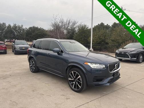 2020 Volvo XC90 Hybrid T8 Momentum