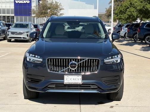 2020 Volvo XC90 Hybrid T8 Momentum
