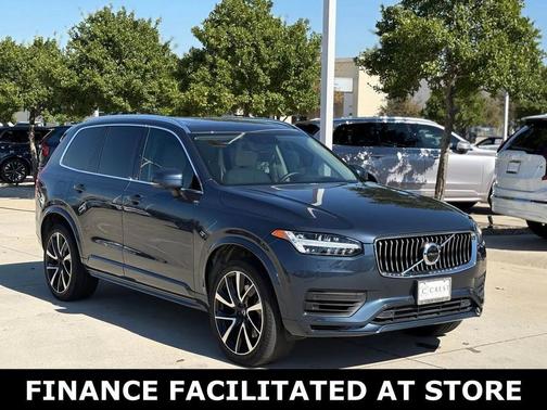 2020 Volvo XC90 Hybrid T8 Momentum