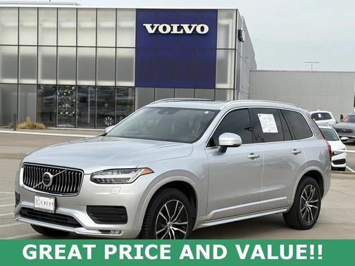 2020 Volvo XC90 T6 Momentum