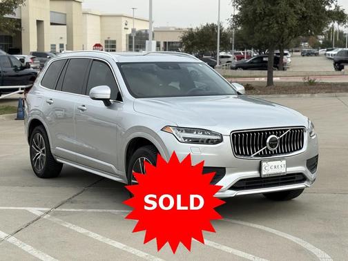 2020 Volvo XC90 T6 Momentum