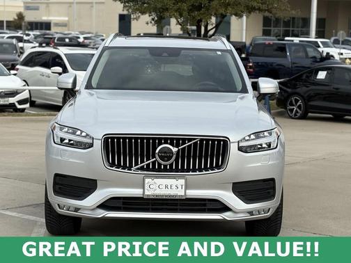 2020 Volvo XC90 T6 Momentum