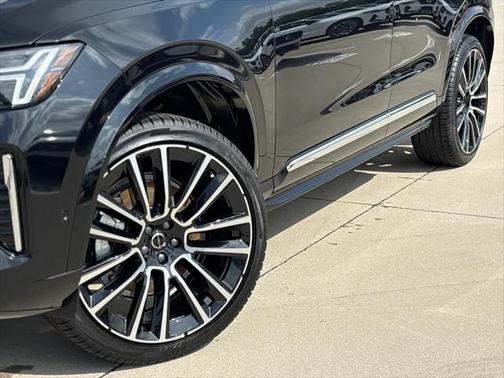 2026 Volvo XC90 B6 Plus 6-Seater