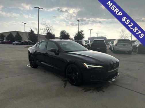 2024 Volvo S60 B5 Plus Black Edition