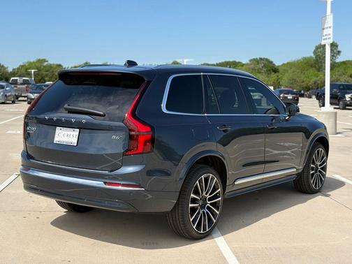 Denim Blue 2026 Volvo XC90 B6 Plus 7-Seater