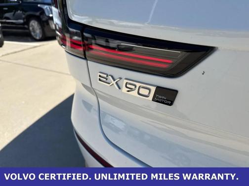 2025 Volvo EX90 Twin Motor Ultra