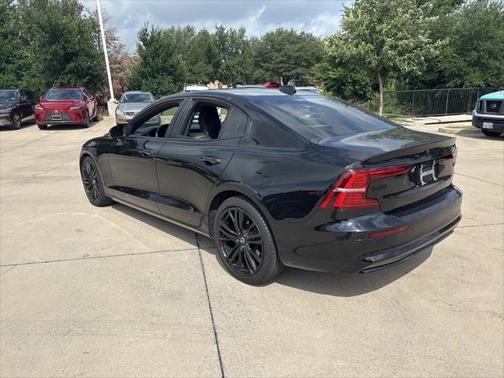 2024 Volvo S60 B5 Plus Black Edition